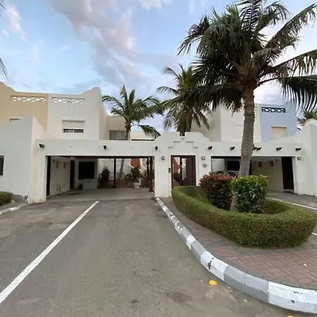 A Beach House For Rent - درة العروس Durat Alarous Exterior photo