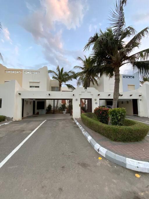 A House For Rent - درة العروس * Durat Alarous