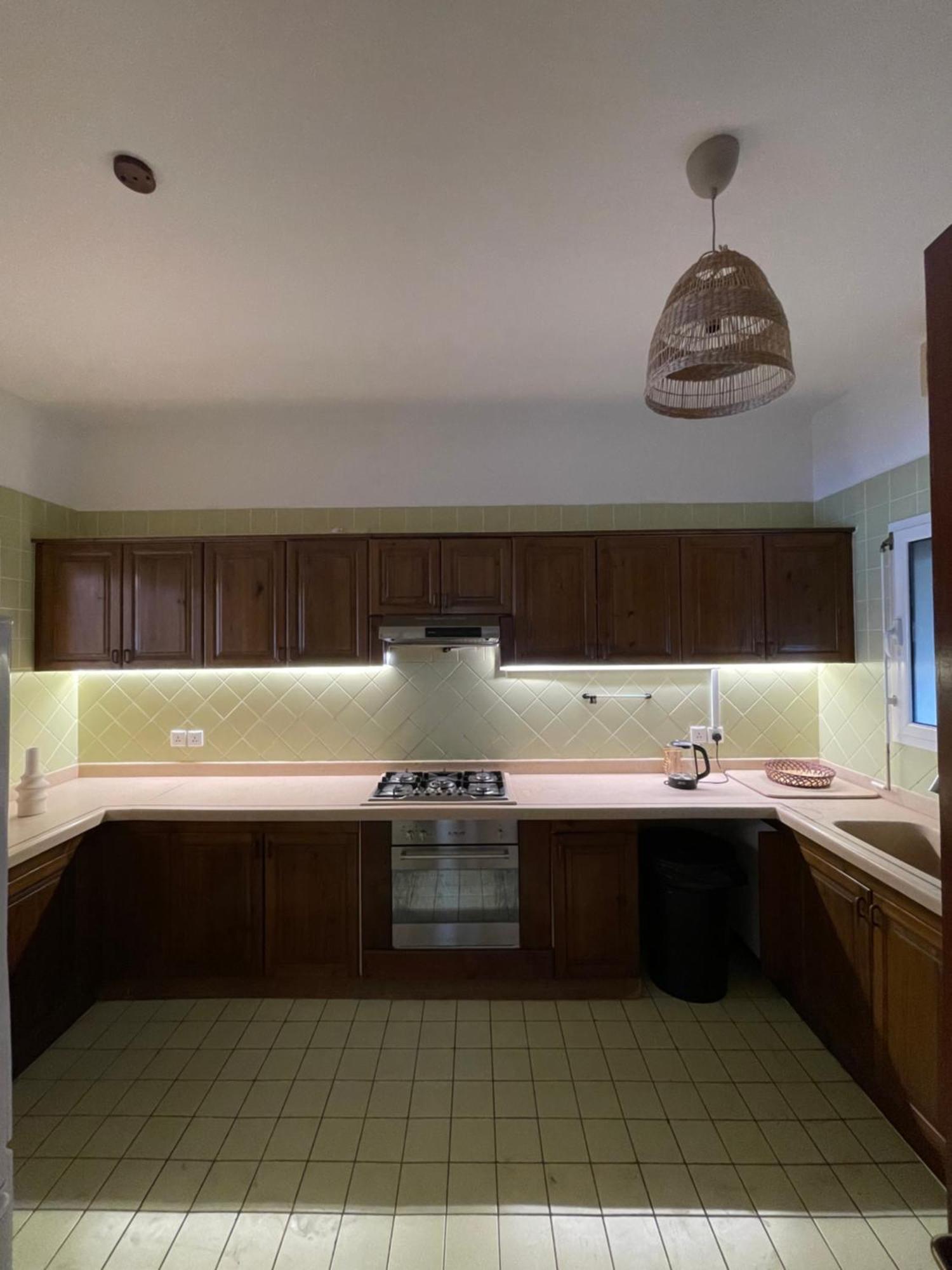 A House For Rent - درة العروس Durat Alarous